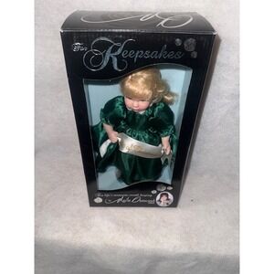 Marie Osmond Magic of Christmas Keepsake Doll Emerald Dress With Banner